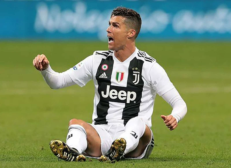 Ronaldo đã thắng kiện và nhận gần 10 triệu euro tiền lương 